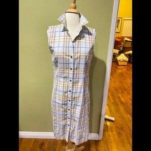Burberry womans collar tank top button up dress. Feels like a Medium/Large.